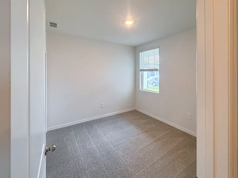 1778 Brekey Way — Photo 15