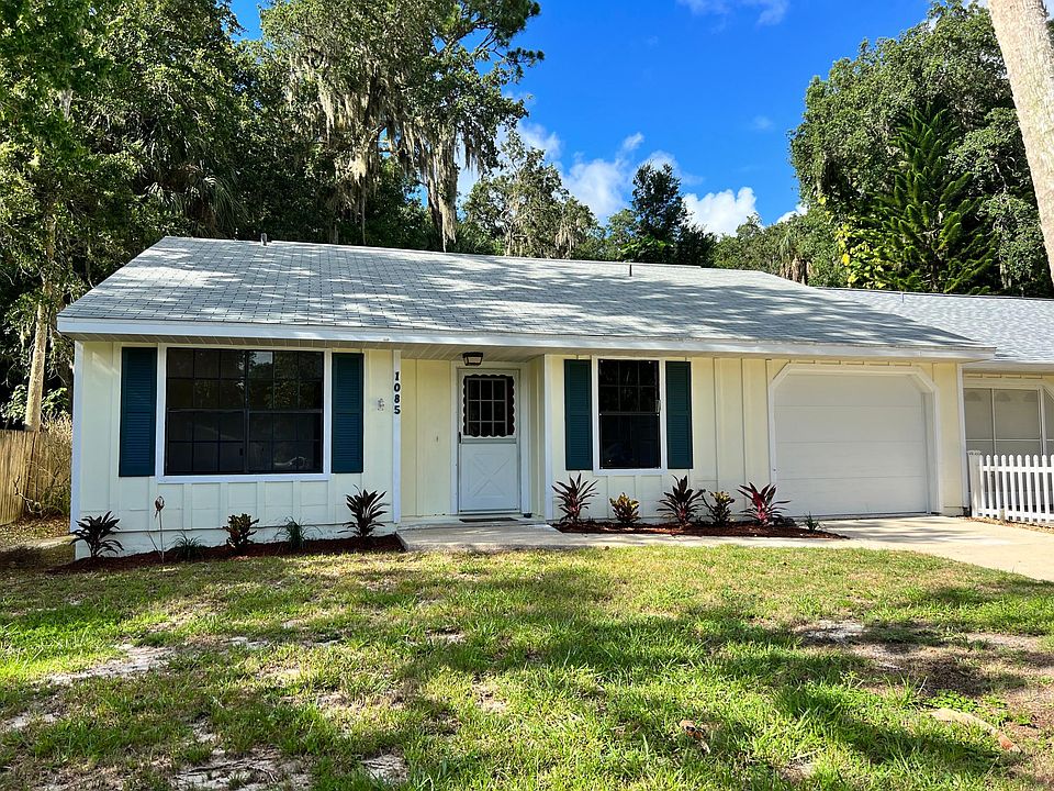 1st image of 1085 Oak Forest Cir
