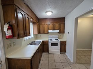 116 Oak Ridge Ave APT B, Donaldsonville, LA 70346