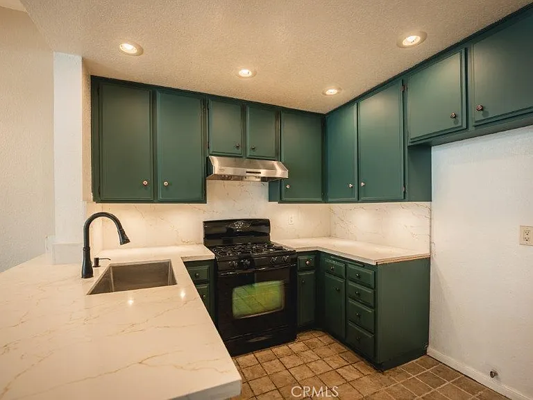 31 Blackbird Ln — Photo 7