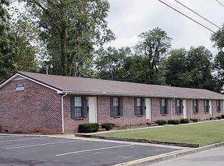 431 W 4th St APT 5, Cookeville, TN 38501