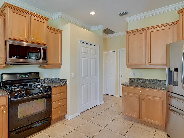 6314 68th St E — Photo 27