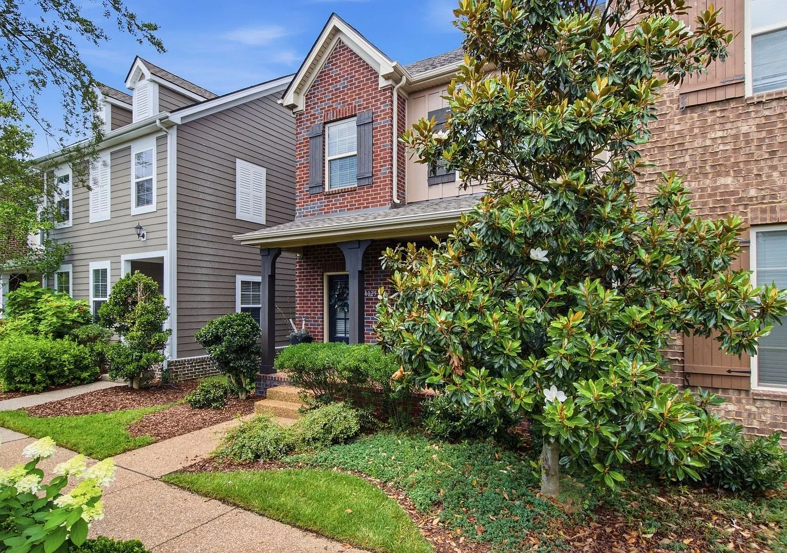 Beautiful 3 Bedroom, 3 Bath Townhome Minutes from Downtown Franklin — Photo 3