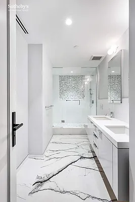 Rented by Sotheby's International Realty | media 16