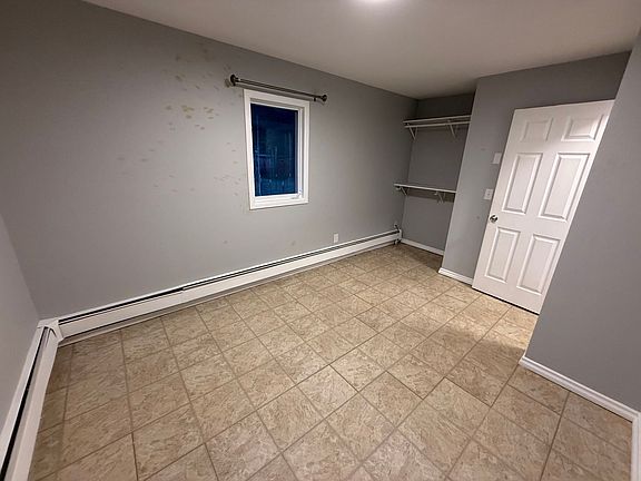 5th image of 1090 S Salmonberry St #2