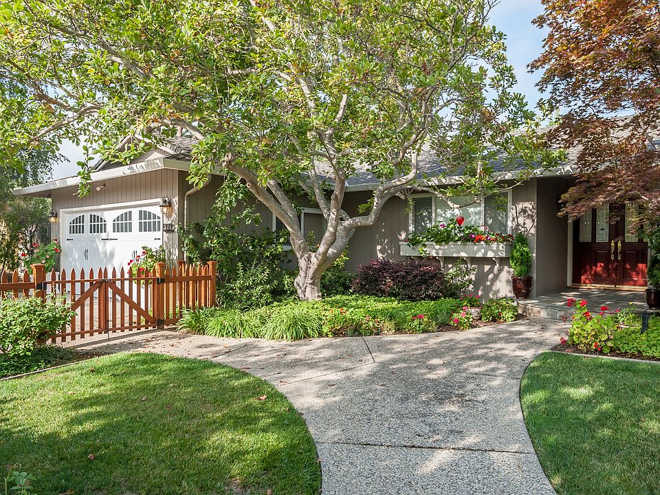 1st image of 540 Guadalupe Dr