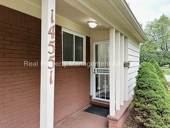 3rd image of 14551 Marlow St