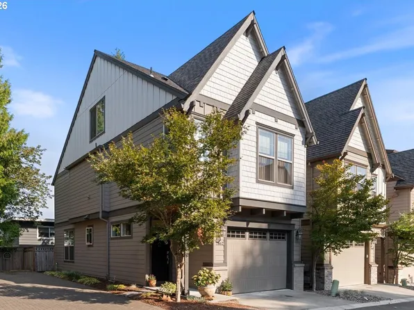 7862 SW Capitol Hill Rd, Portland, OR 97219