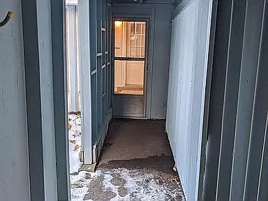 8720 Newhouse St — Photo 22