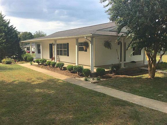 3rd image of 1183 Treadway Dr