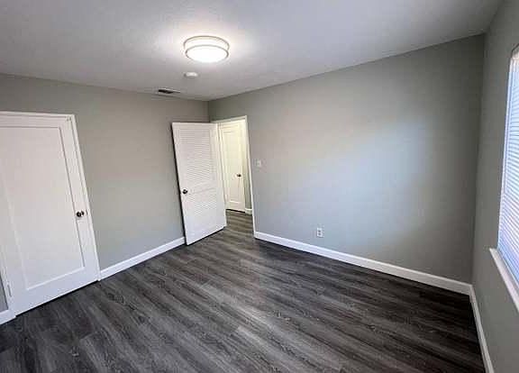 5th image of 7400 25th Ave APT A