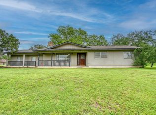 3111 W Oak Ridge Dr, Marble Falls, TX 78654