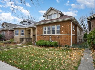 3742 Clinton Ave, Berwyn, IL 60402