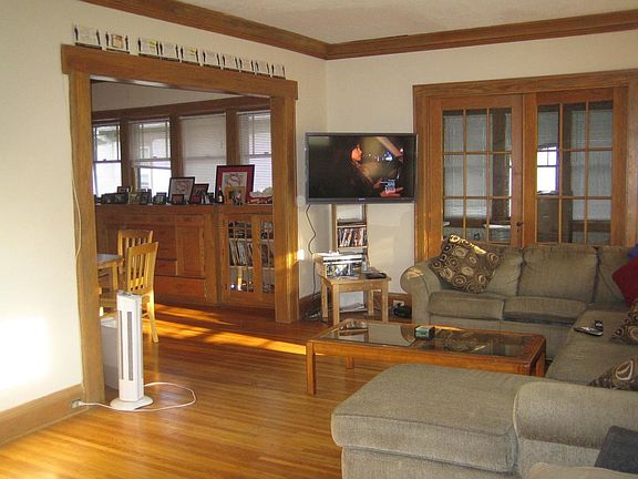 3rd image of 3141 Dupont Ave S #2