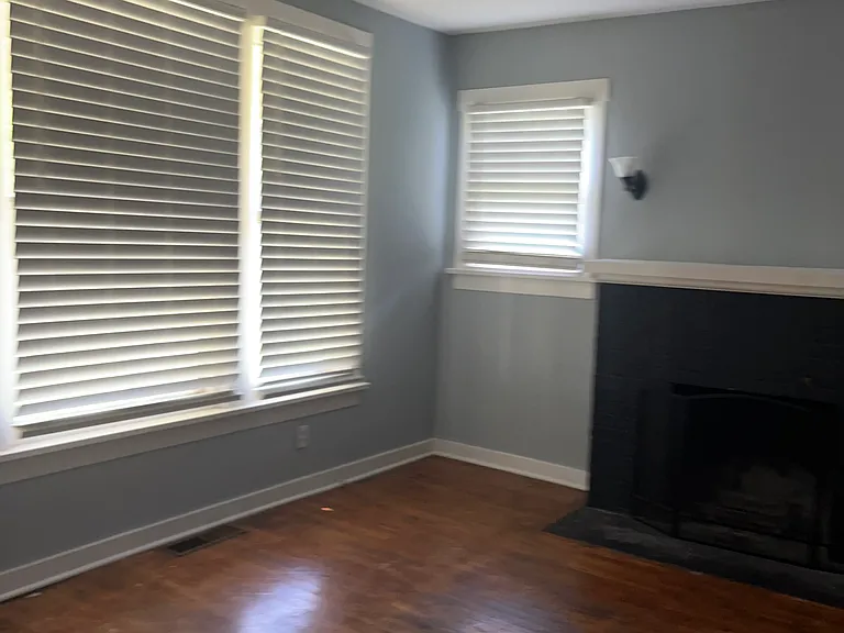 812 Cedar St — Photo 2