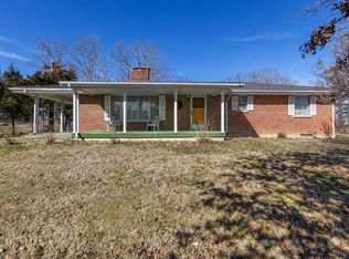 97 Baker Barr Rd, Beattyville, KY 41311