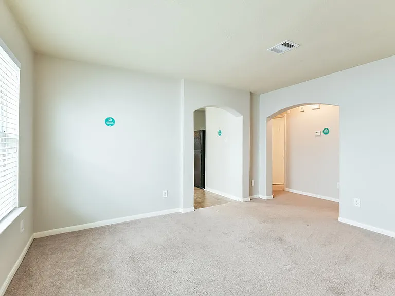 13118 Kingston Point Ln — Photo 9