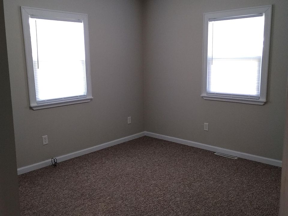 425 Oak 425 Oak St Big Rapids MI Zillow