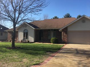 827 W Broad St, Republic, MO 65738