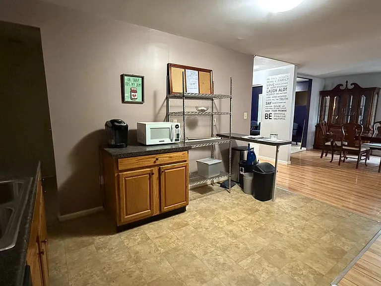 5212 Astor Pl SE — Photo 28