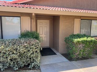 1 Joya Dr, Palm Desert, CA 92260
