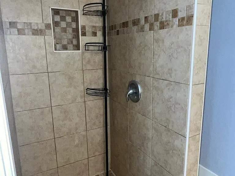 804 Virginia Ave #5 — Photo 19