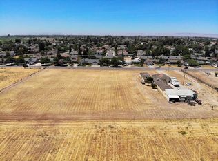 1233 5th St, Turlock, CA 95380