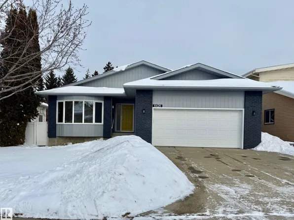 6426 37b Ave NW, Edmonton, AB T6L 1R2