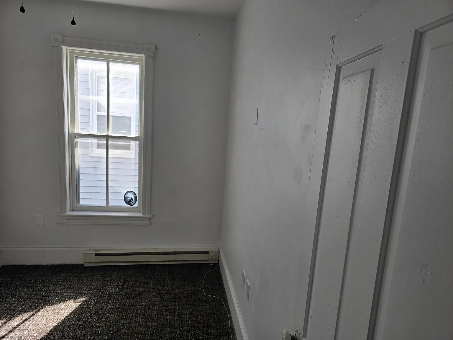 2 bed, 1600 sqft, $1,600 — Photo 2