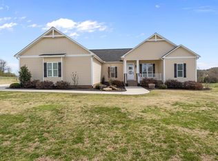 280 Rhodes Rd, Woodruff, SC 29388