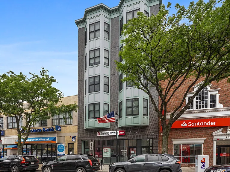 472 W Broadway #202 — Photo 39