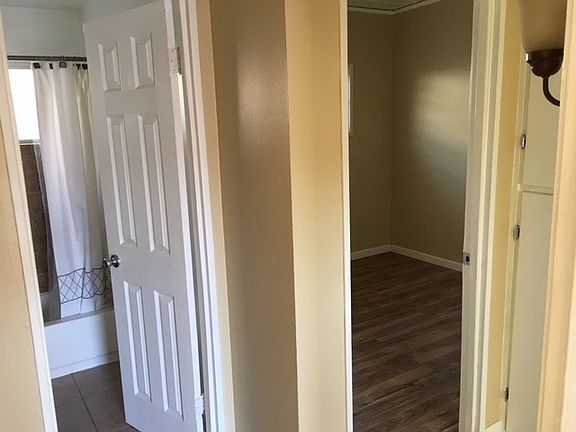 4th image of 8140 Dodie St