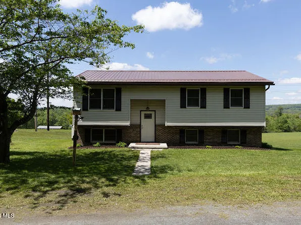 148 Pointer St, Mineral Point, PA 15942
