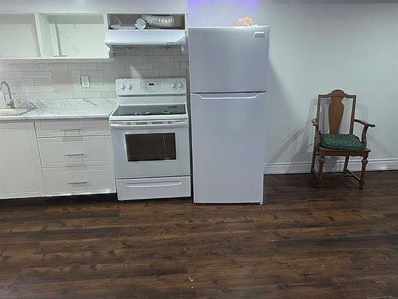 3rd image of 3002 Radisson Ave
