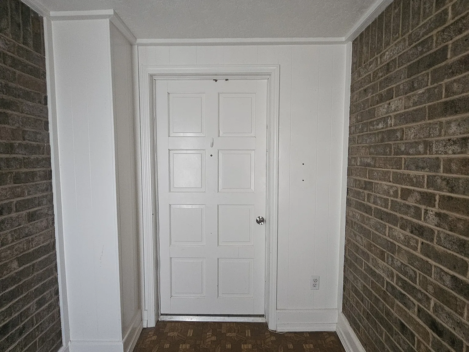 3 bed, 1300 sqft, $1,600 — Photo 3