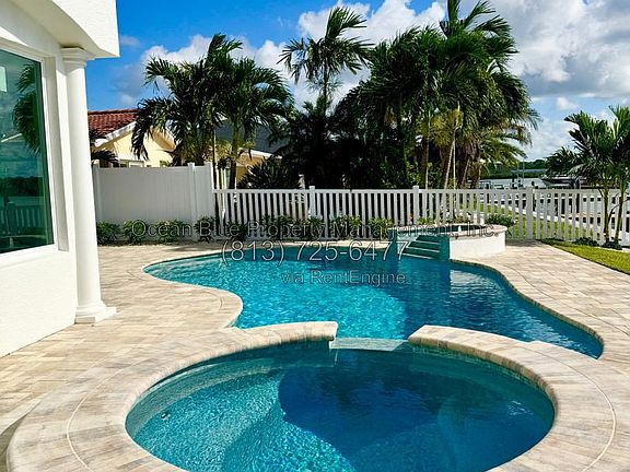 4th image of 569 Johns Pass Ave