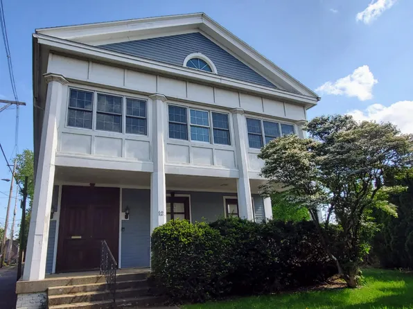 12 Park Pl #A, Evansville, IN 47713