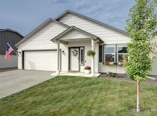 18557 White Rose Pl, Nampa, ID 83687