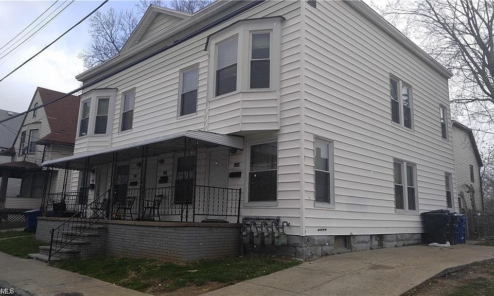 1st image of 3210 Chestnutdale Ave