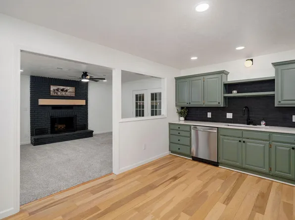 11675 Lawrence 1163, Mt Vernon, MO 65712