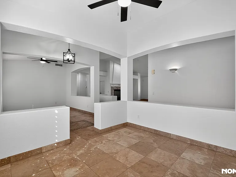 7742 E Los Gatos Dr — Photo 6