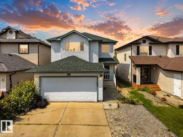 2410 32b St NW, Edmonton, AB T6T 1Y6