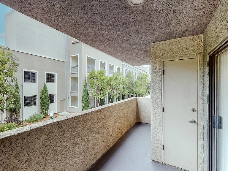 Club Marina Apartments — Photo 19