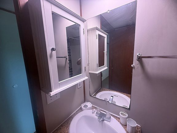 4th image of 3704 Richardson Rd Trlr 7