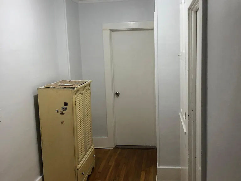 126 Vassar St — Photo 6