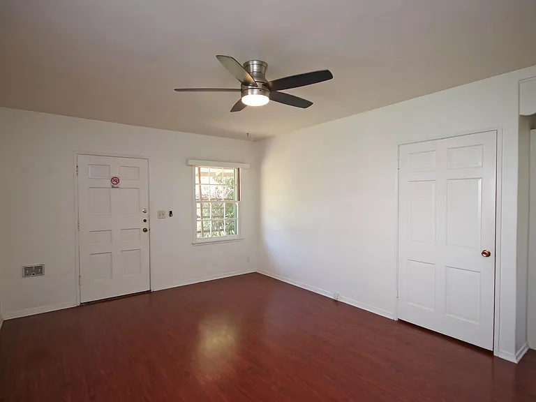 654 N Madison Ave #654 — Photo 4