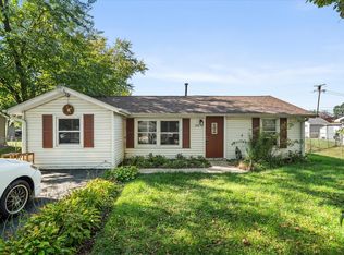 533 S Webster St, Aurora, IL 60505