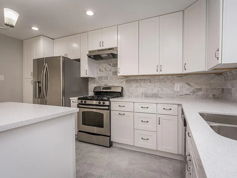 4411 Knotty Oaks Trl — Photo 29