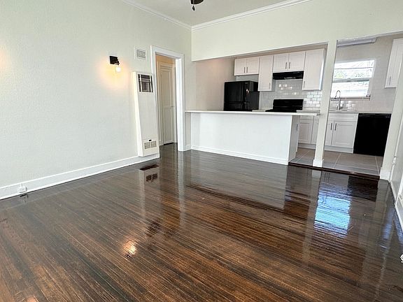3rd image of 140 Olive St #131G