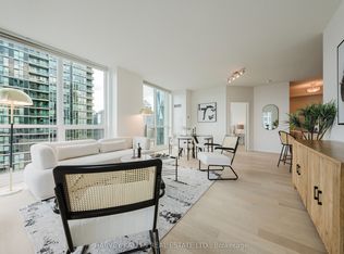 16 Yonge St #3211, Toronto, ON M5E2A3